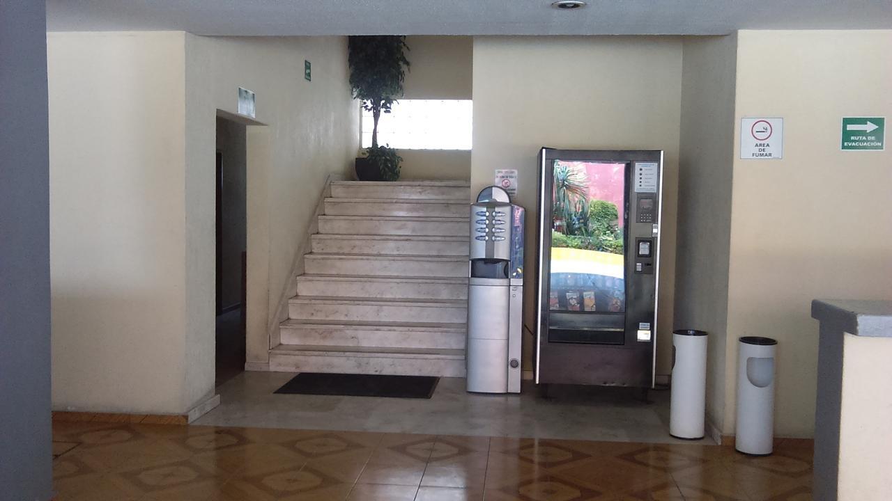 Hotel Aeropuerto Toluca Luaran gambar