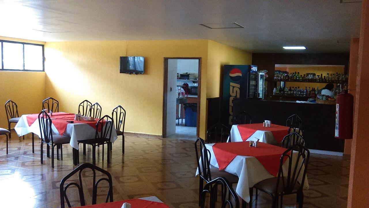 Hotel Aeropuerto Toluca Luaran gambar
