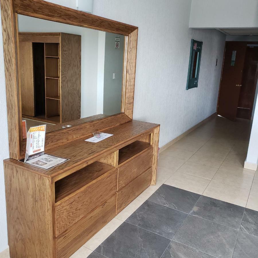 Hotel Aeropuerto Toluca Luaran gambar